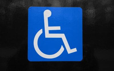 Niegan conceder la incapacidad permanente a una administrativa de 46 años afectada de artritis que utiliza silla de ruedas por ser “sustancialmente independiente” en su vida personal y social
