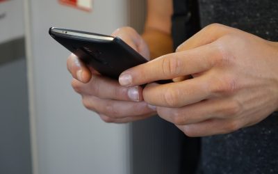 Declaran improcedente el despido de unas trabajadoras  que llamaron «rata cochina» al empresario en un chat privado